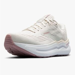 New Without Box Brooks Ghost Max 2 Size 7